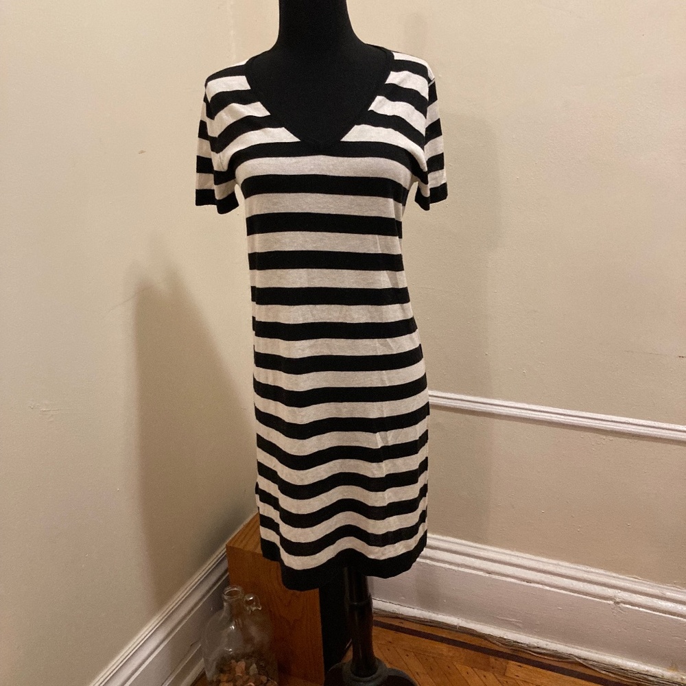 BCBG Silk/ Cashmere striped tee-shirt style dress Size S